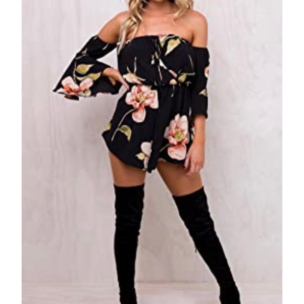 Women’s Floral Off Shoulder Sleeves Romper
